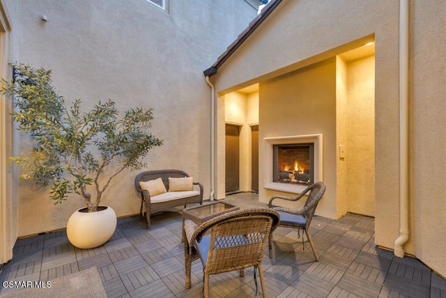 6894 Copper Creek Place, Moorpark, CA 93021