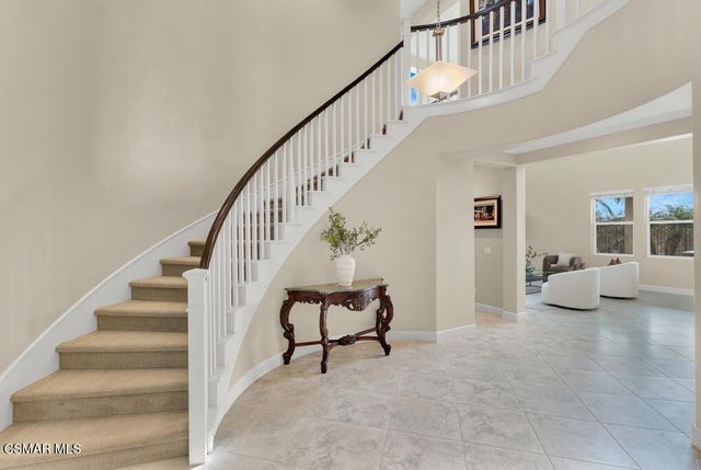 6894 Copper Creek Place, Moorpark, CA 93021