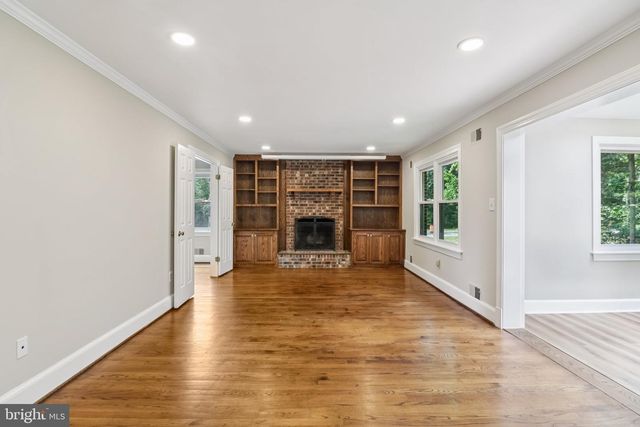7518 OLD DOMINION DR, Mclean, VA 22102