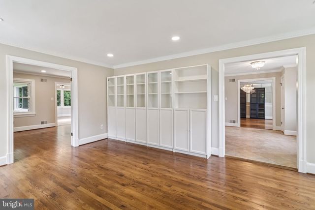 7518 OLD DOMINION DR, Mclean, VA 22102