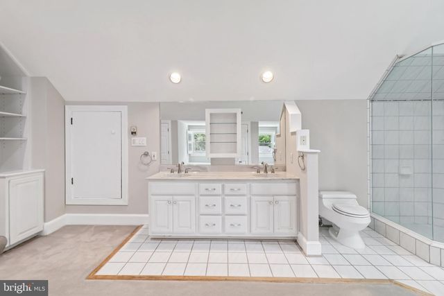 7518 OLD DOMINION DR, Mclean, VA 22102