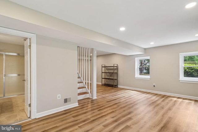 7518 OLD DOMINION DR, Mclean, VA 22102