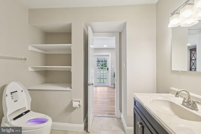 7518 OLD DOMINION DR, Mclean, VA 22102