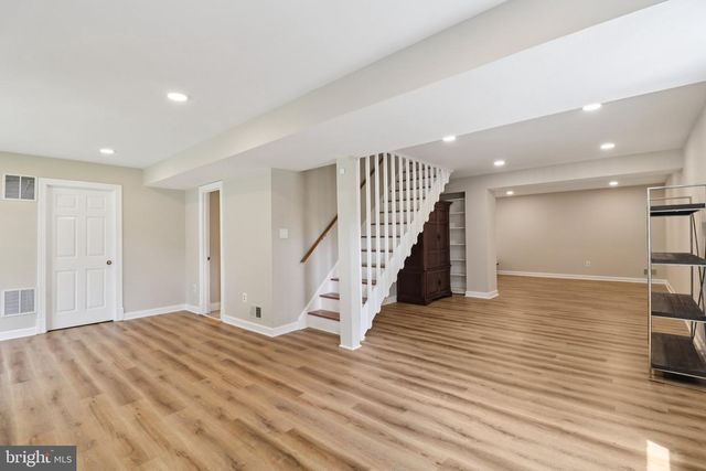 7518 OLD DOMINION DR, Mclean, VA 22102