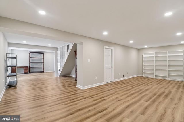 7518 OLD DOMINION DR, Mclean, VA 22102
