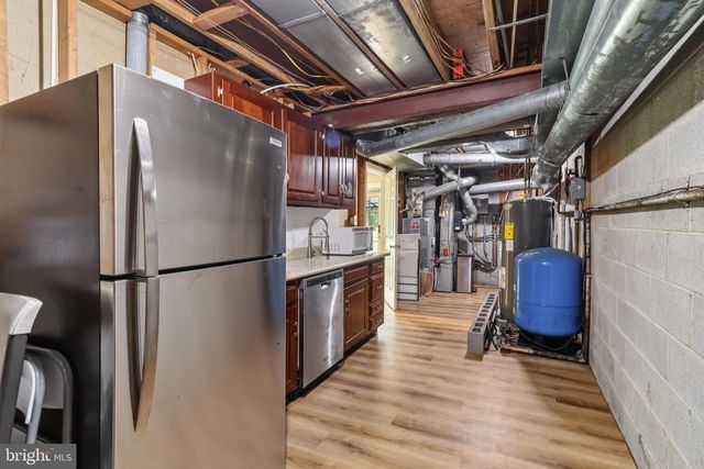 7518 OLD DOMINION DR, Mclean, VA 22102