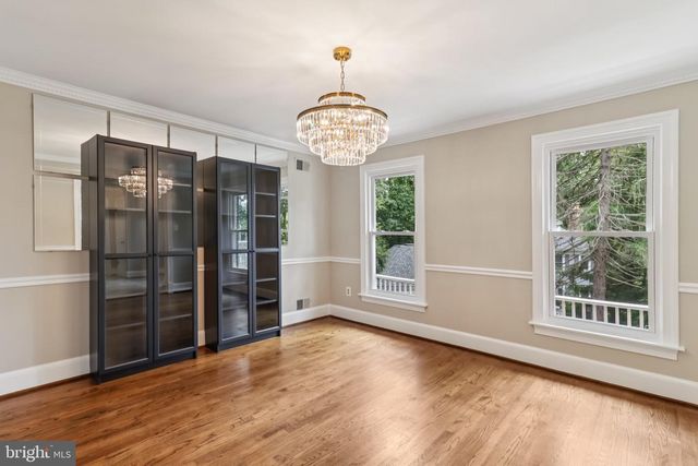 7518 OLD DOMINION DR, Mclean, VA 22102