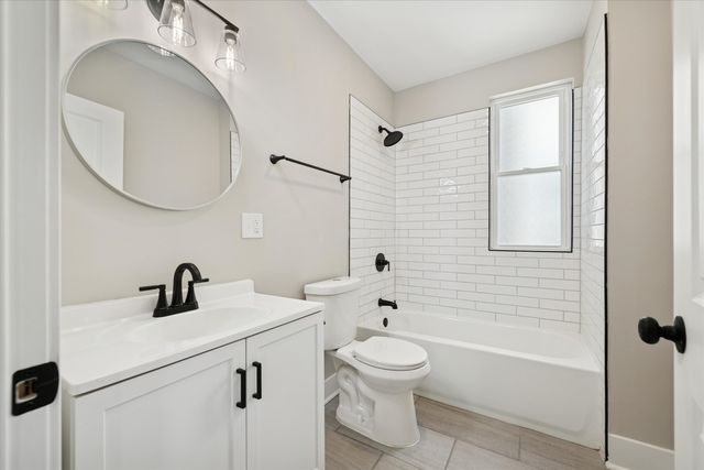 4845 W Potomac Avenue, Chicago, IL 60651