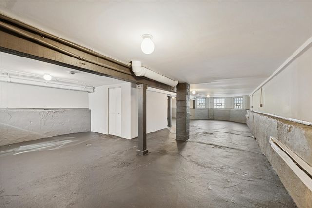 4845 W Potomac Avenue, Chicago, IL 60651