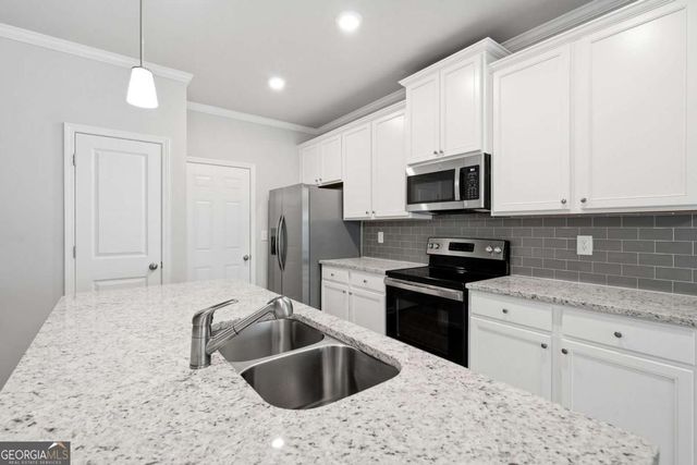 5350 Fox Den Road, Oakwood, GA 30566