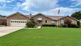 2217 Anderson Drive SW, Decatur, AL 35603