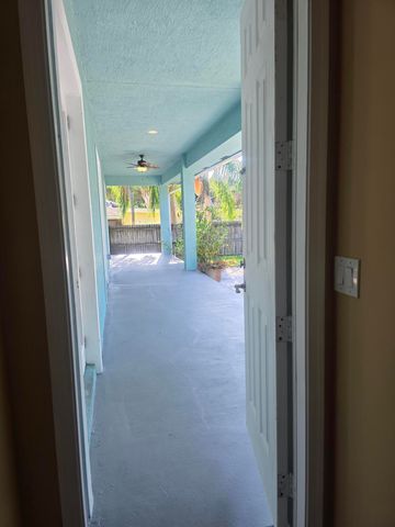 757 SW 36th Terrace, Palm City, FL 34990