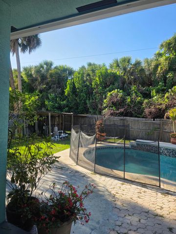 757 SW 36th Terrace, Palm City, FL 34990