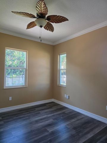757 SW 36th Terrace, Palm City, FL 34990