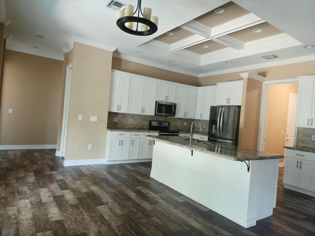 757 SW 36th Terrace, Palm City, FL 34990