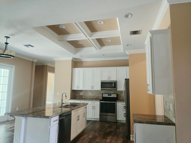 757 SW 36th Terrace, Palm City, FL 34990