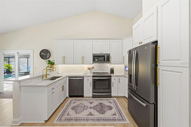 3347 LAKE SHORE LANE, Clearwater, FL 33761