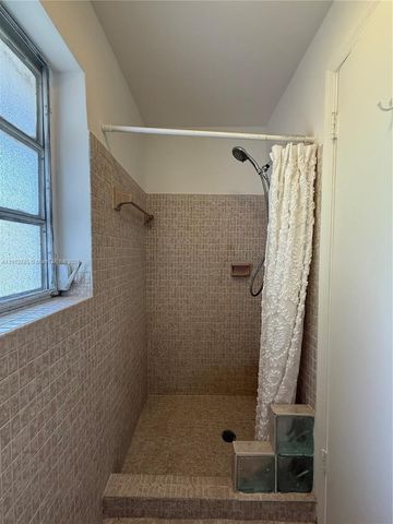 300 NW 42nd St 0, Boca Raton, FL 33431