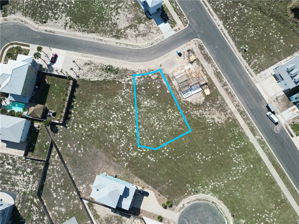 142 Bikini Dr, Port Aransas, TX 78373 — photo 4