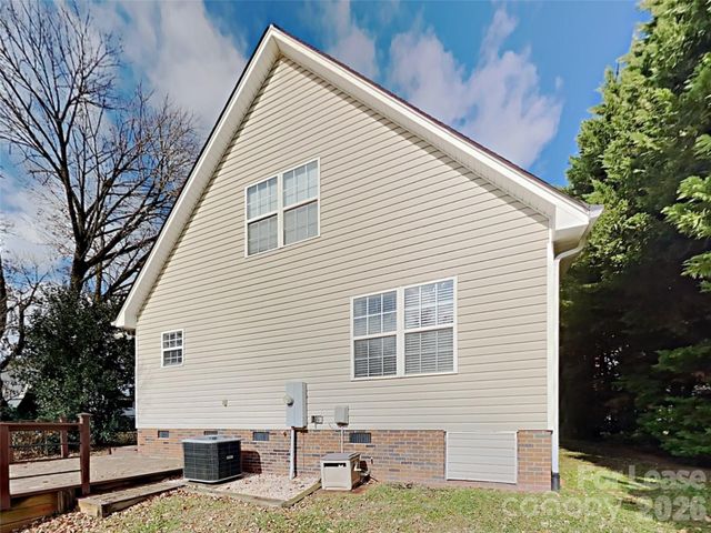 810 Caldwell Street, Belmont, NC 28012