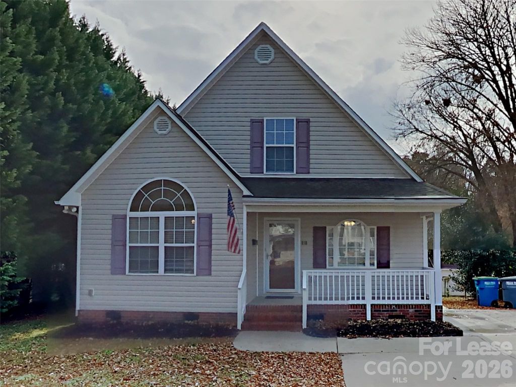 810 Caldwell Street, Belmont, NC 28012