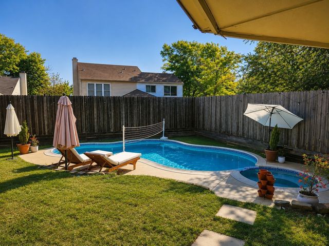 2222 Country Hollow Lane, Garland, TX 75040