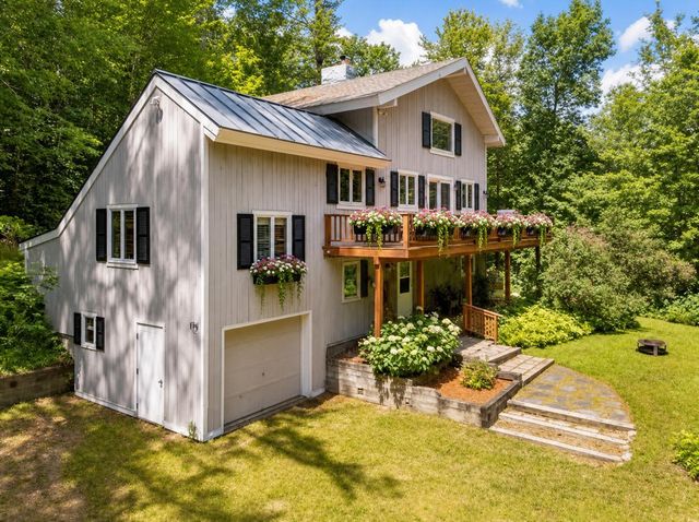 196 Powder Mill Road, Londonderry, VT 05148