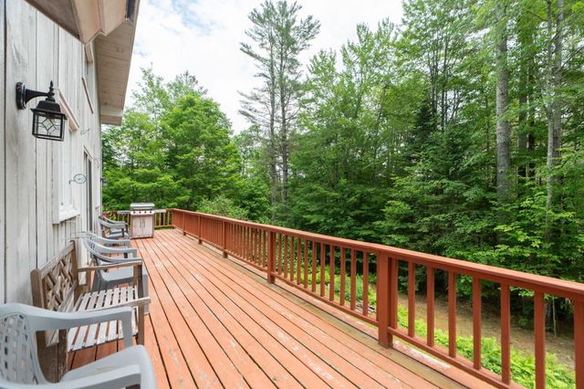 196 Powder Mill Road, Londonderry, VT 05148