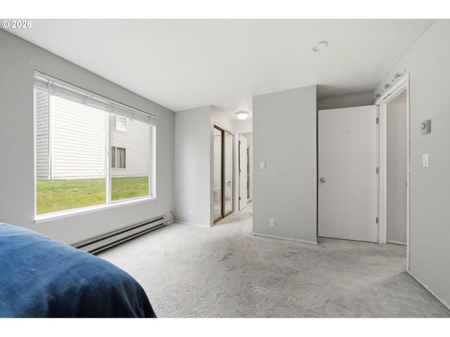 10121 Sw TRAPPER Ter, Beaverton, OR 97008