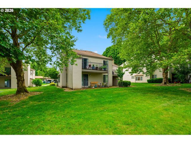 10121 Sw TRAPPER Ter, Beaverton, OR 97008