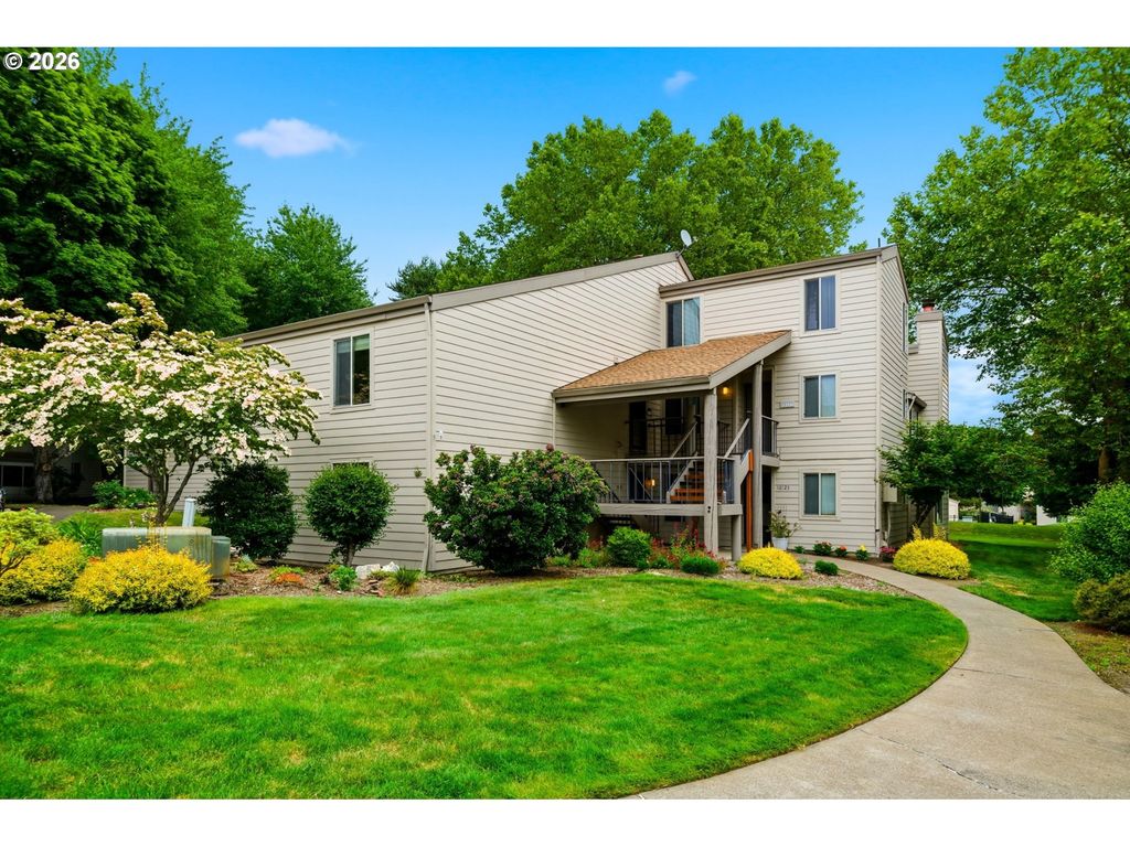 10121 Sw TRAPPER Ter, Beaverton, OR 97008
