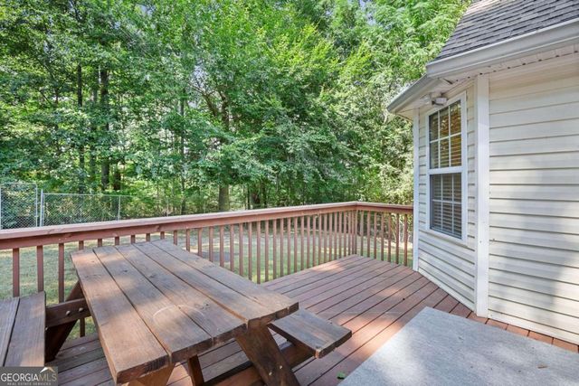 90 McIntosh Estates Court, Sharpsburg, GA 30277