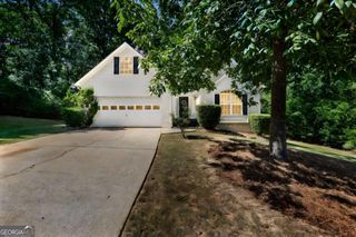 90 McIntosh Estates Court, Sharpsburg, GA 30277