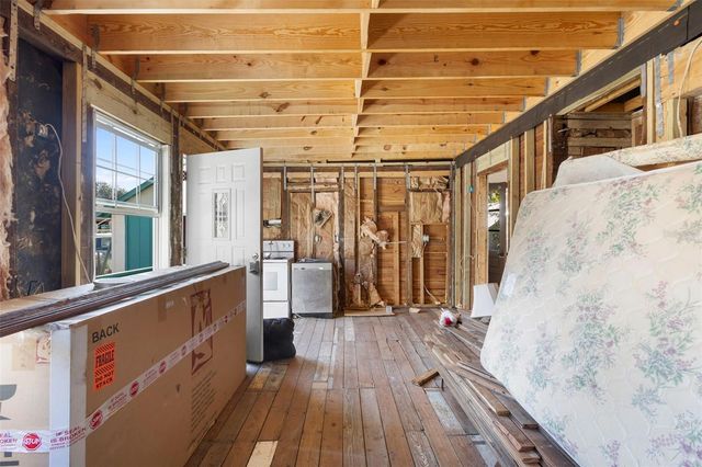 212 MARY AVENUE, New Smyrna Beach, FL 32168