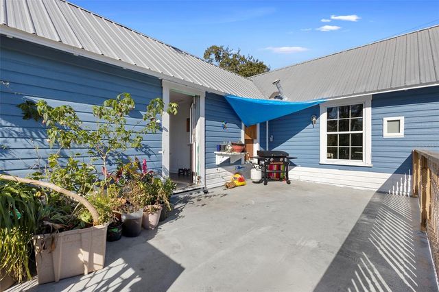 212 MARY AVENUE, New Smyrna Beach, FL 32168