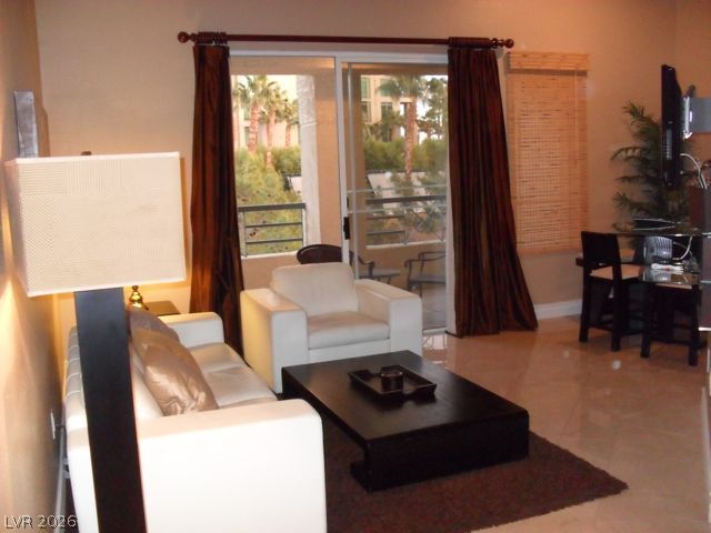 260 East FLAMINGO Road 329, Las Vegas, NV 89169