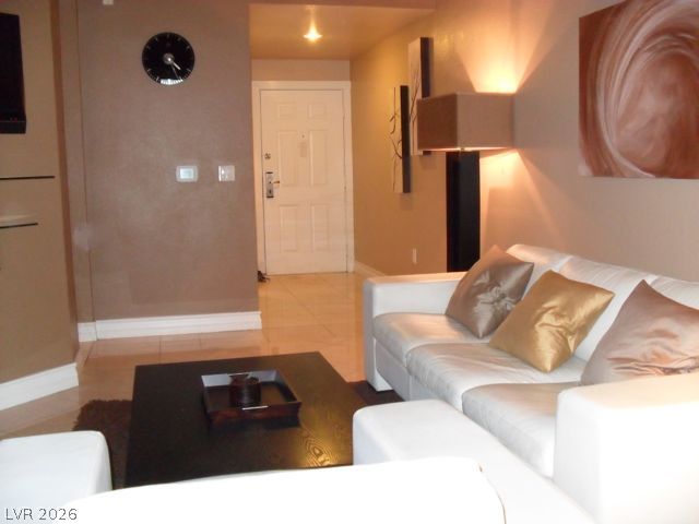 260 East FLAMINGO Road 329, Las Vegas, NV 89169
