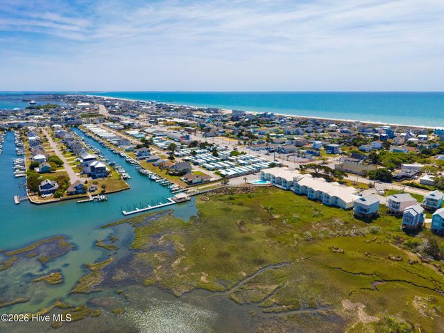 602 W Fort Macon Road 232, Atlantic Beach, NC 28512