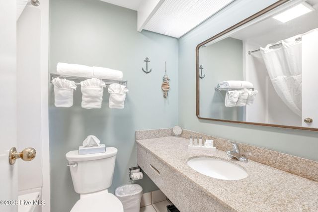 602 W Fort Macon Road 232, Atlantic Beach, NC 28512