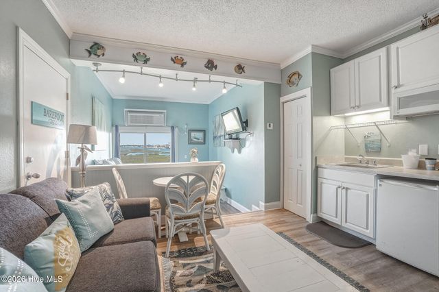 602 W Fort Macon Road 232, Atlantic Beach, NC 28512