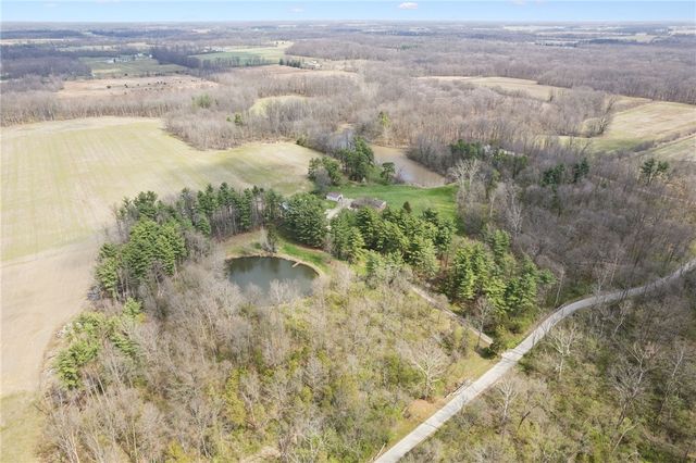 3911 Campbell Road, Perry Twp, OH 45118