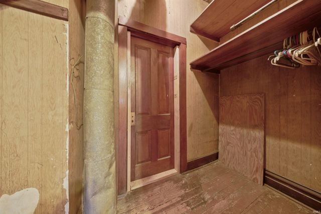 1409 W Maryland Street, Evansville, IN 47710