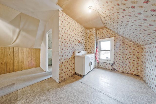 1409 W Maryland Street, Evansville, IN 47710