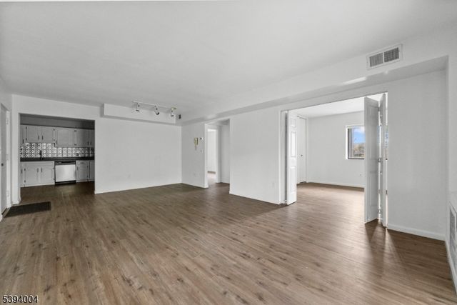 221 Ringwood Ave A12 A12, Pompton Lakes Boro, NJ 07442