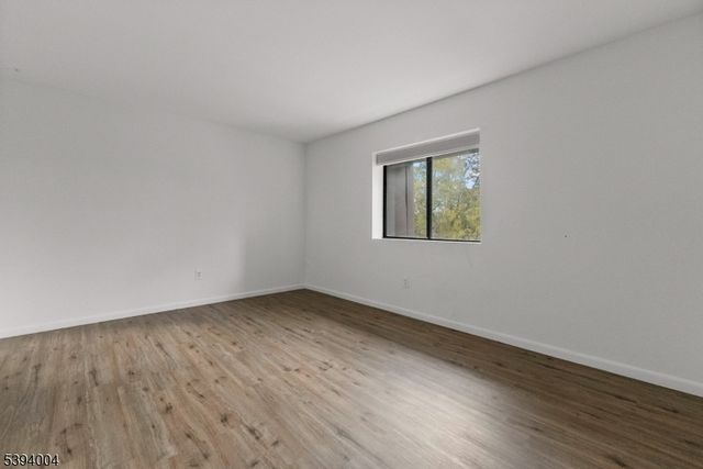 221 Ringwood Ave A12 A12, Pompton Lakes Boro, NJ 07442