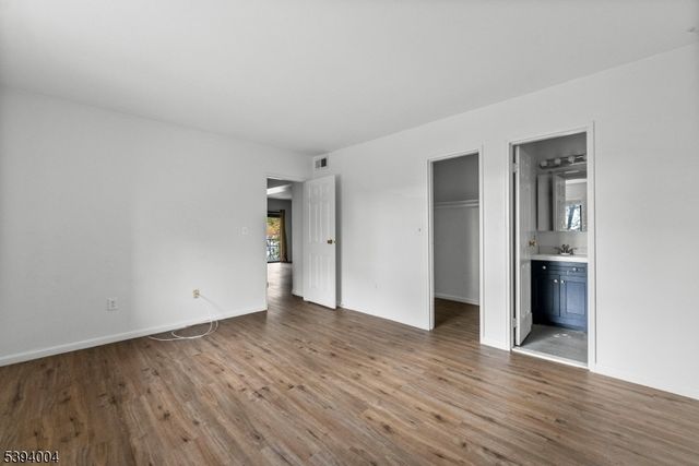 221 Ringwood Ave A12 A12, Pompton Lakes Boro, NJ 07442