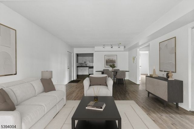 221 Ringwood Ave A12 A12, Pompton Lakes Boro, NJ 07442