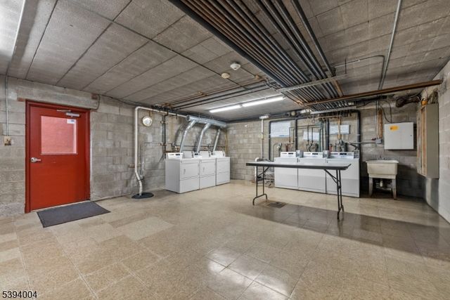 221 Ringwood Ave A12 A12, Pompton Lakes Boro, NJ 07442