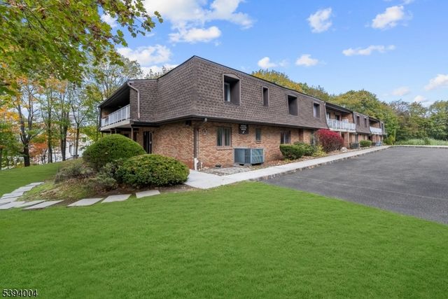 221 Ringwood Ave A12 A12, Pompton Lakes Boro, NJ 07442