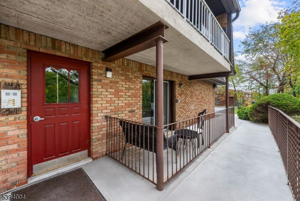 221 Ringwood Ave A12 A12, Pompton Lakes Boro, NJ 07442